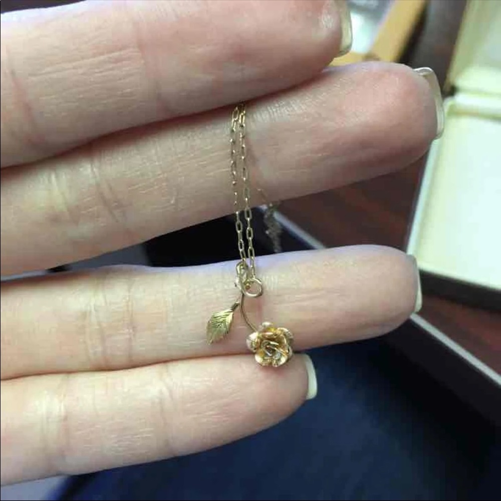 Rose charm necklace